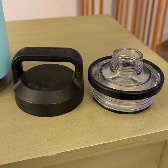 Yeti Rambler 36oz Chug Water Bottle - Picture 6 of 8